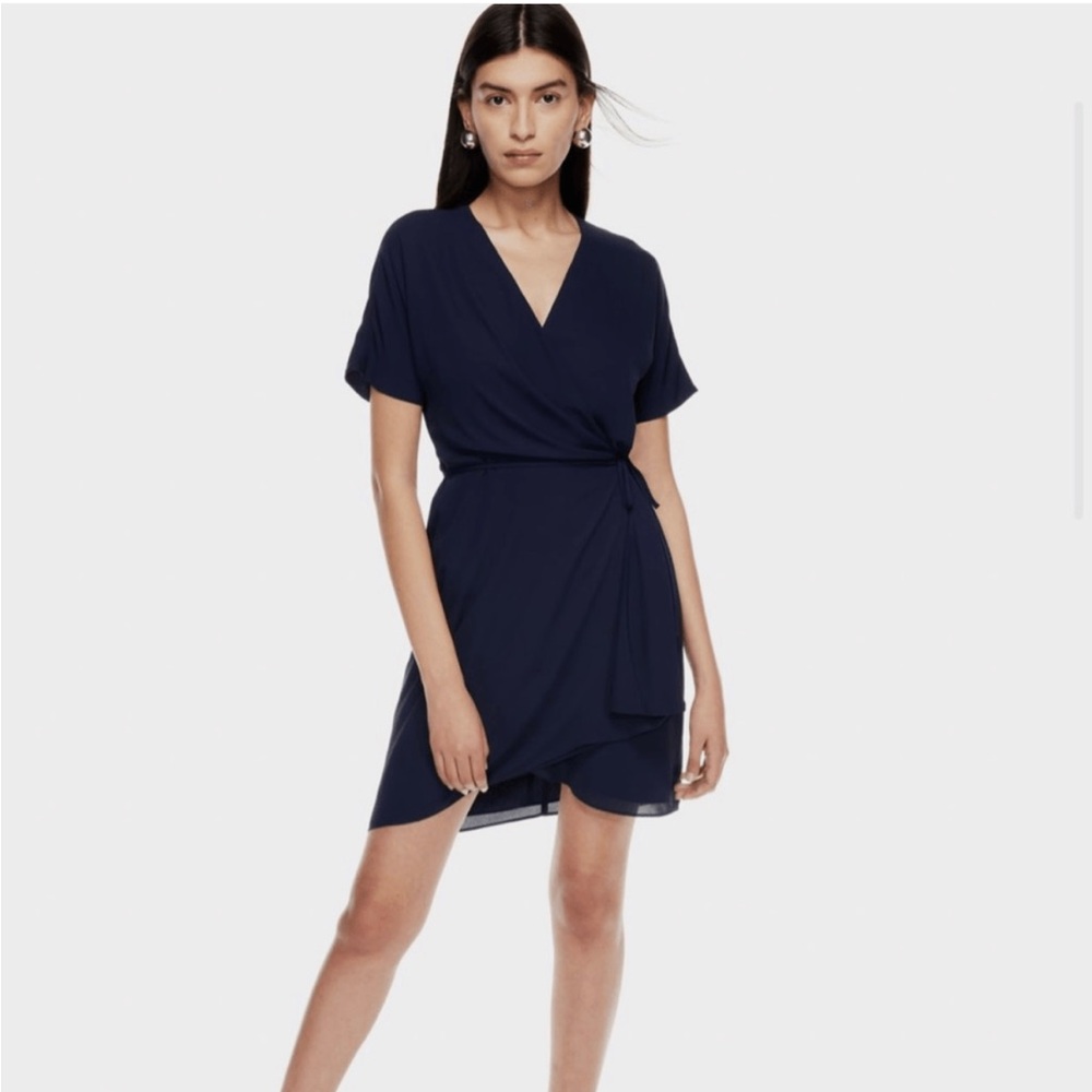 Aritzia Babaton Wallace Wrap Dress